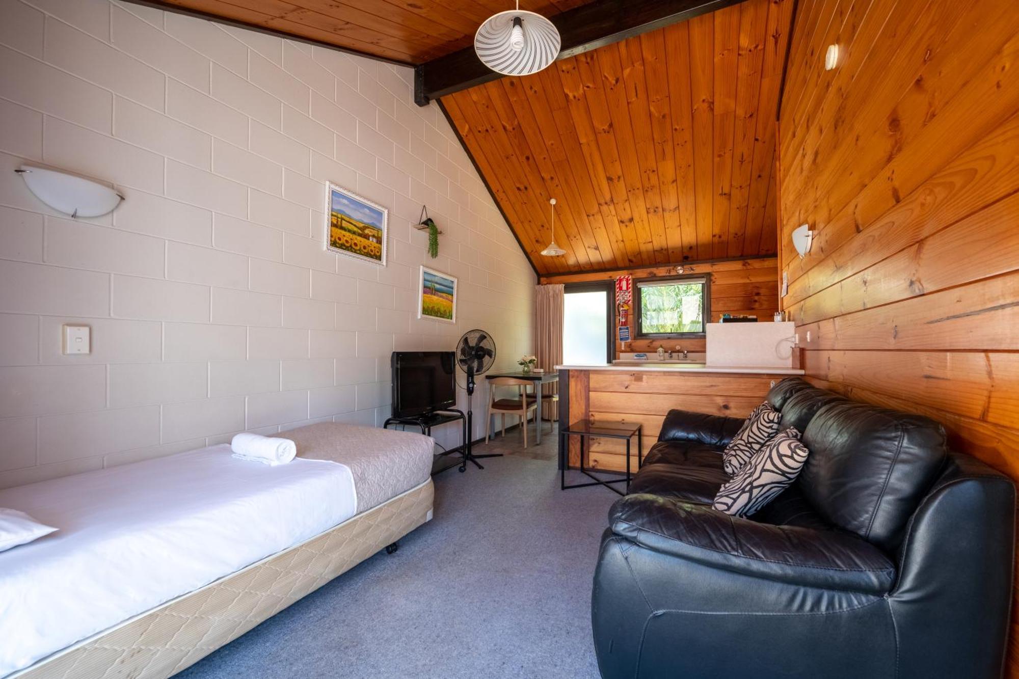 Orewa Motor Lodge 外观 照片